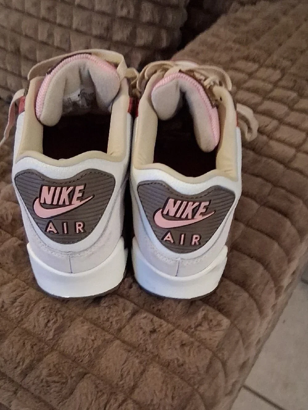 Nike White Pink Coral Runner Sneakers